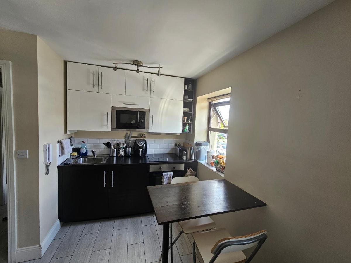 Cosy City Centre Apartment Голуэй Экстерьер фото